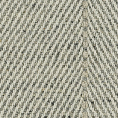 Martinique Silver rug close up 